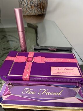 Too Faced You’re a Gem Makeup Set - Limited Edition